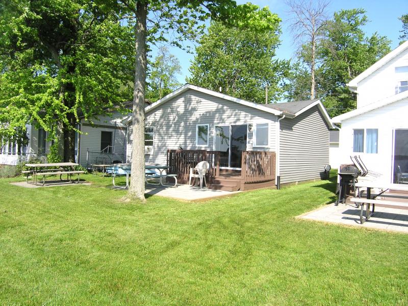 Gun Lake Cottage Rentals Off Season Weekdays weekends &Monthly Rentals